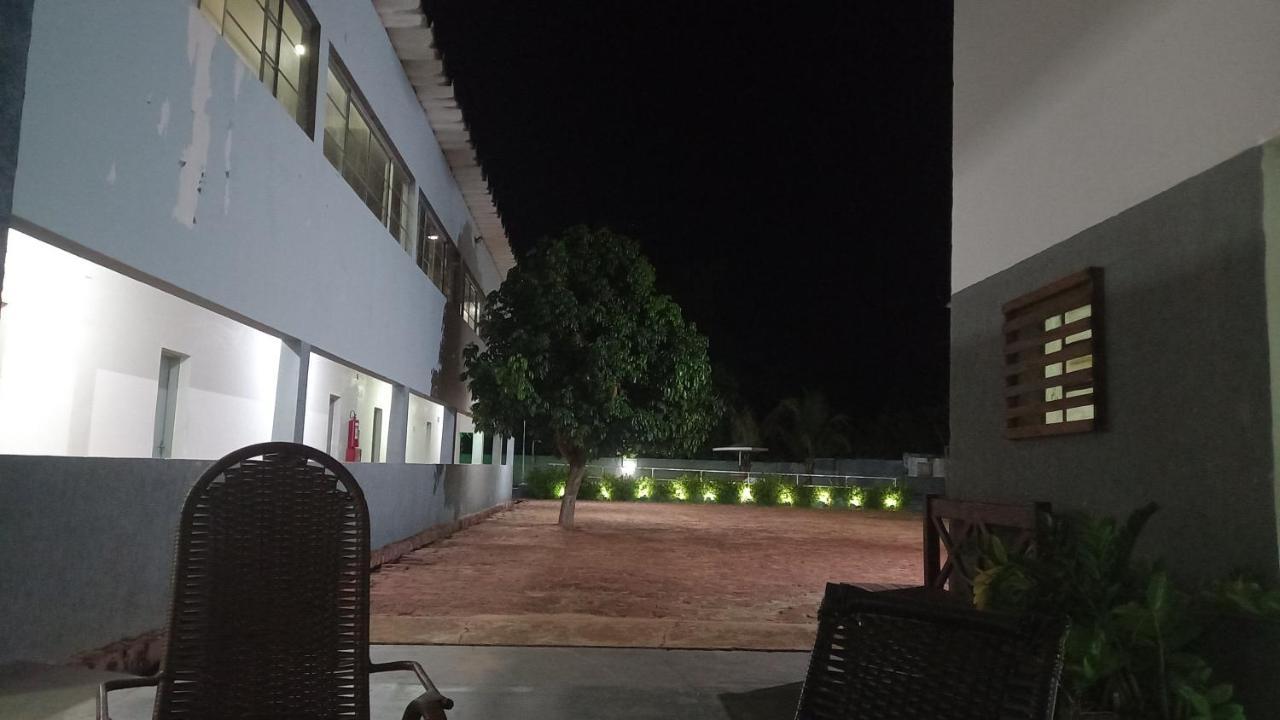 Hotel Pintado Azul Coxim Exterior foto